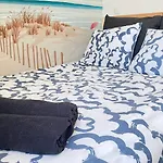 Apartment La Au Centre-port D'agde *